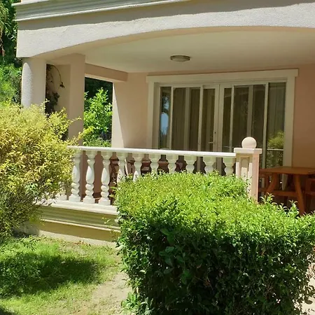 16 Jasmine Botanic Gardens Dalaman